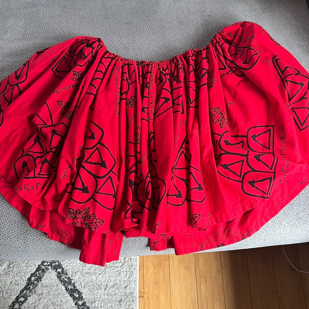 Hula skirt